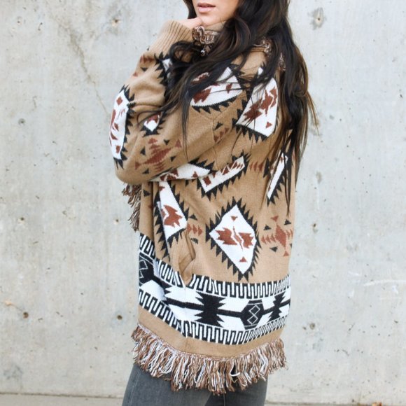 The Alta Southwest Cardigan - Picture 4 of 5